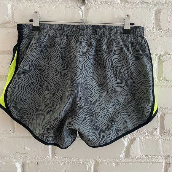 Nike Dri-Fit Women’s Running Shorts - Grey (Small) - Picture 5 of 5